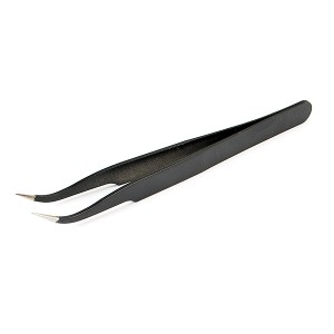 Centro Curved Black Tweezers